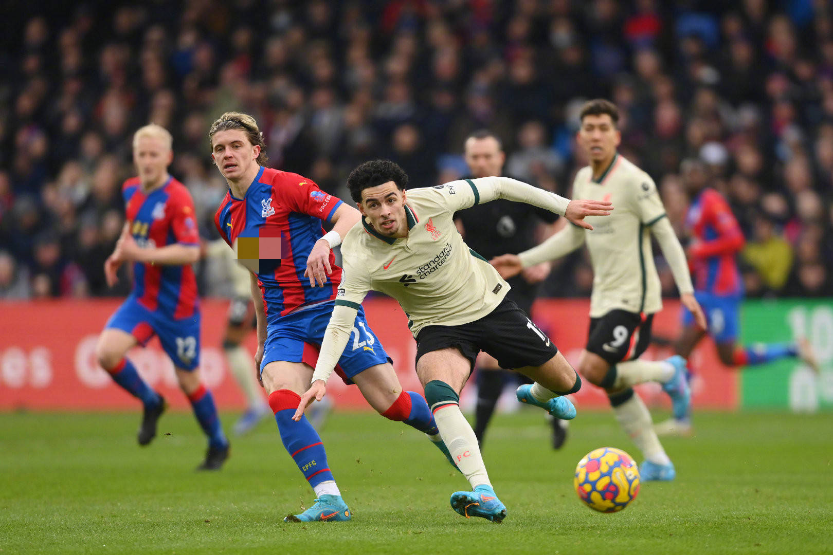 露出防守漏 露出防守漏